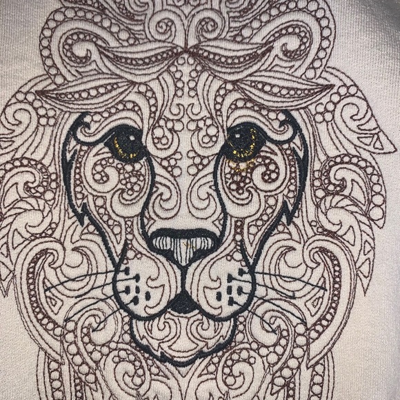 Lion sweatshirt - Picture 2 of 2